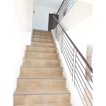 Oyo 799 Ddd Habitat Iloilo Hotell Eksteriør bilde