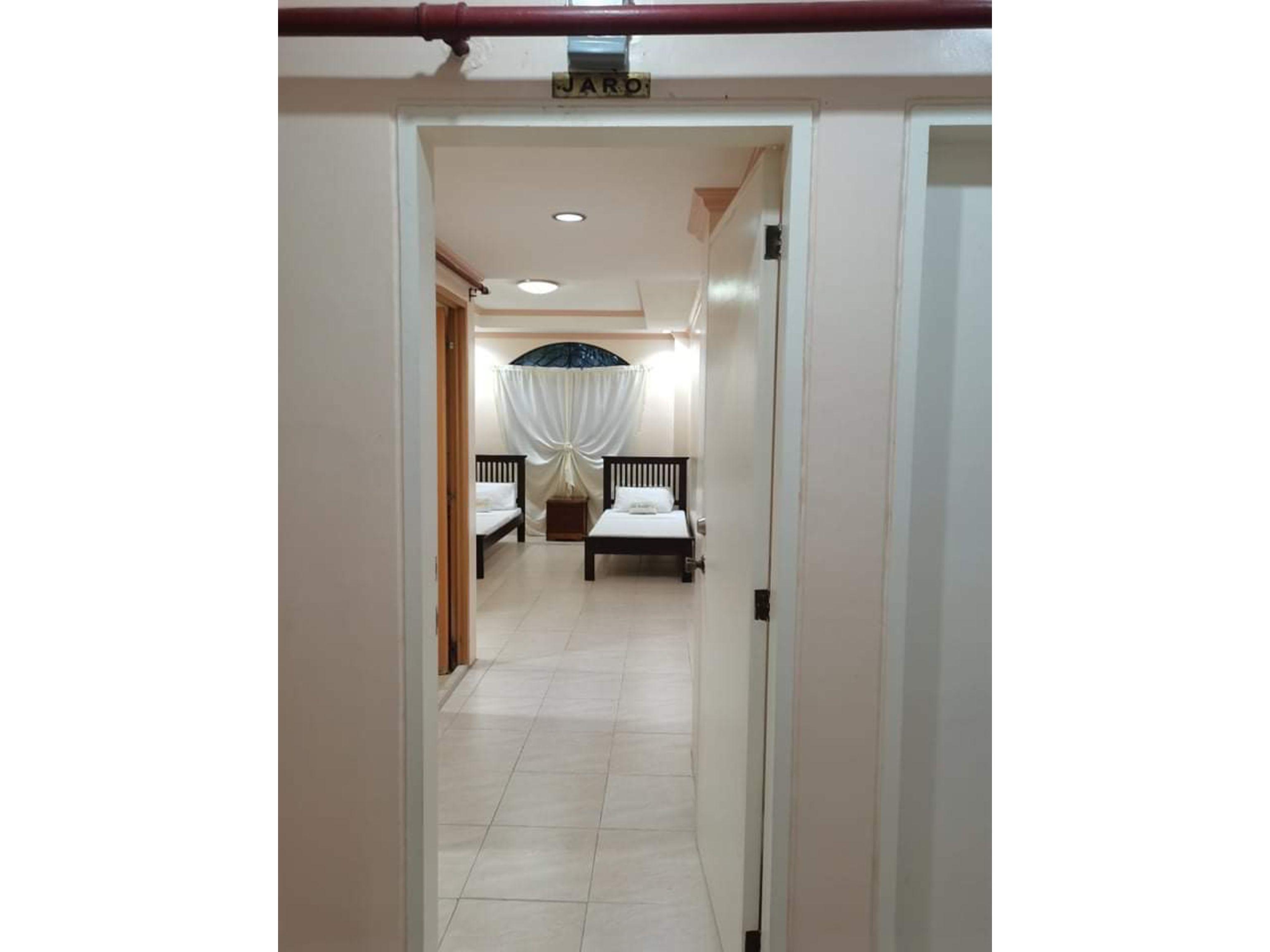Oyo 799 Ddd Habitat Iloilo Hotell Eksteriør bilde